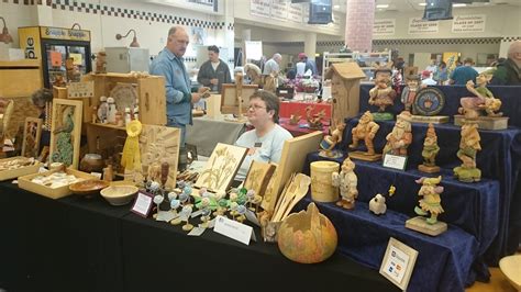 Kerr County Hill Country Youth Event Center. . Wood carving expo